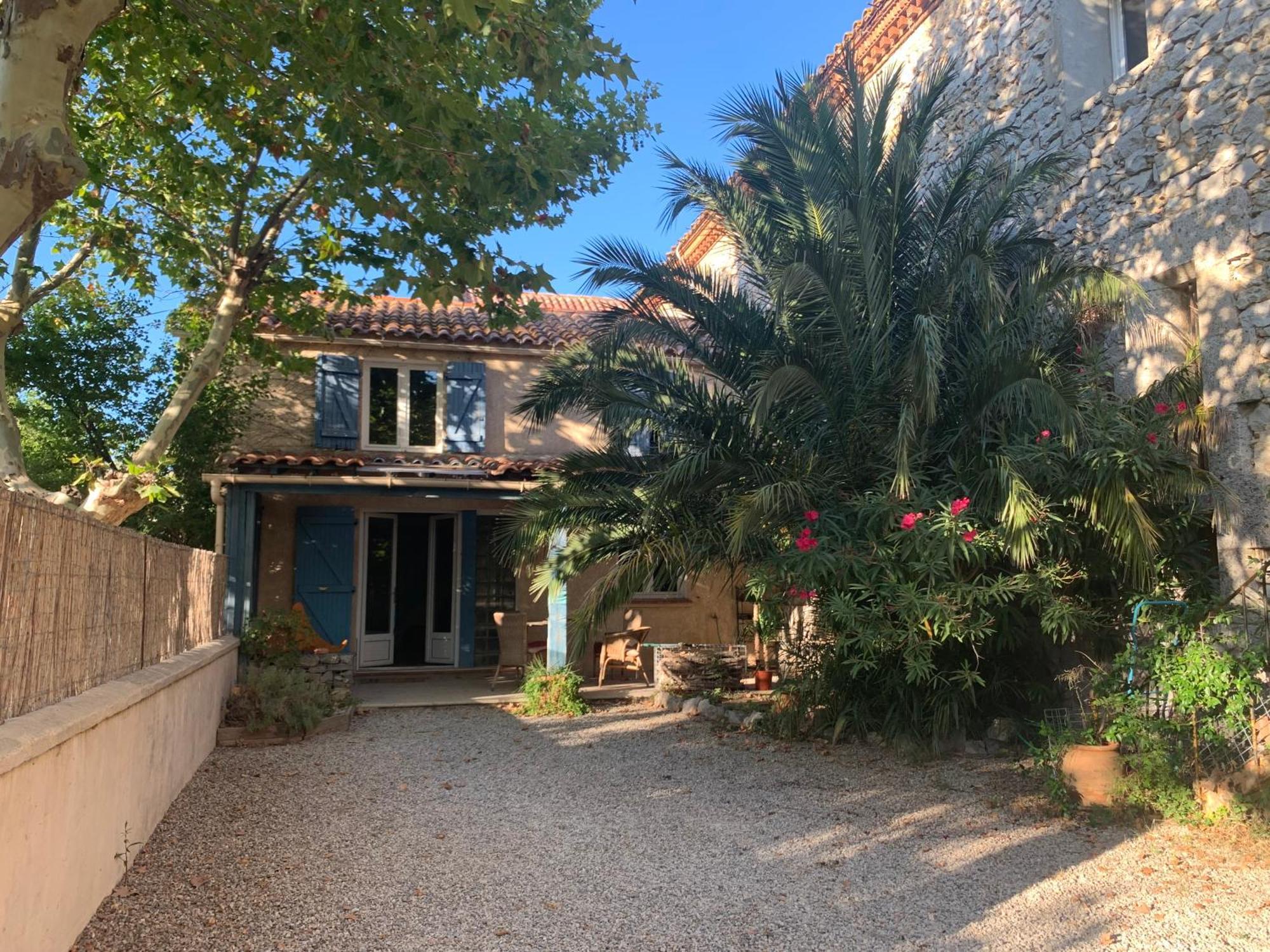 Jolie Maison Entre Et Hébergement de vacances